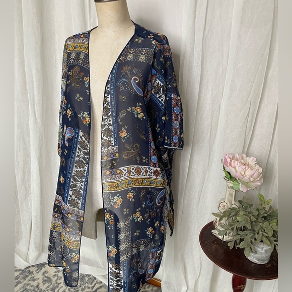 NAÏF Boho Style Women’s Open Front Blue Paisley Kimono Size Medium - Picture 6 of 14